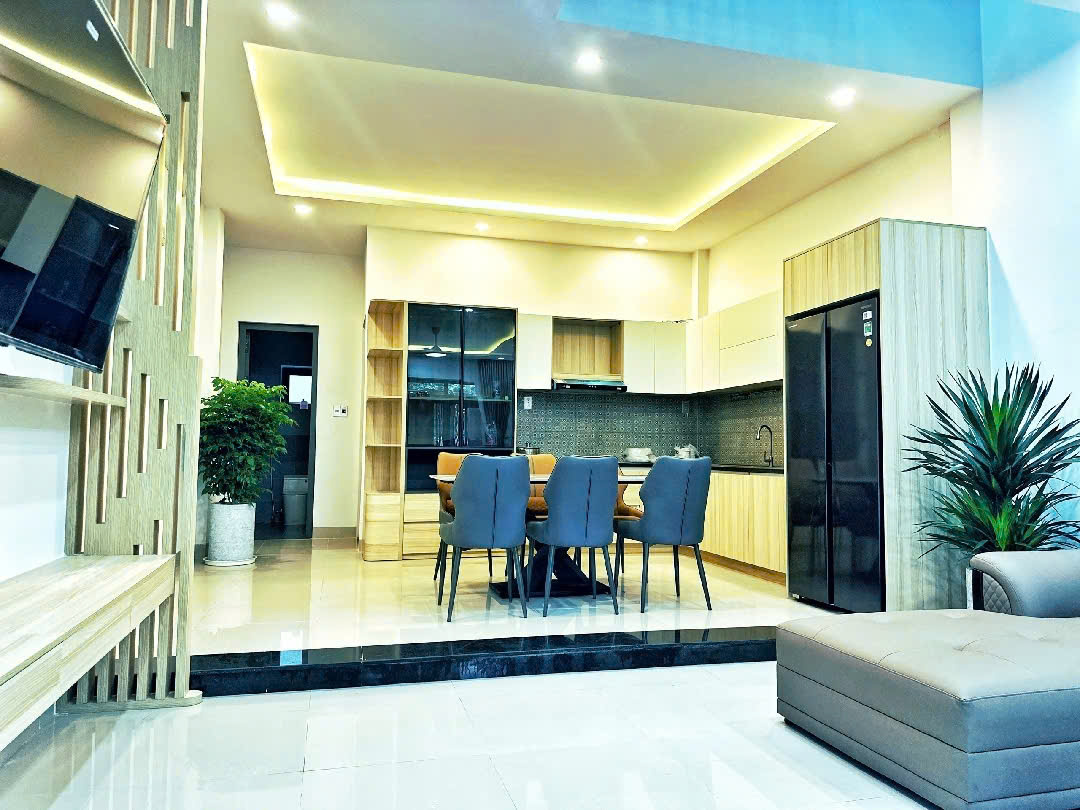 🌟 BÁN NHÀ 2 TẦNG 100M2 MẶT PHỐ BÀ HUYỆN THANH QUAN - CÁCH BIỂN 300M - Ảnh chính